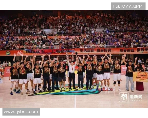 杭州攀岩队协作精神探讨与训练成果分析